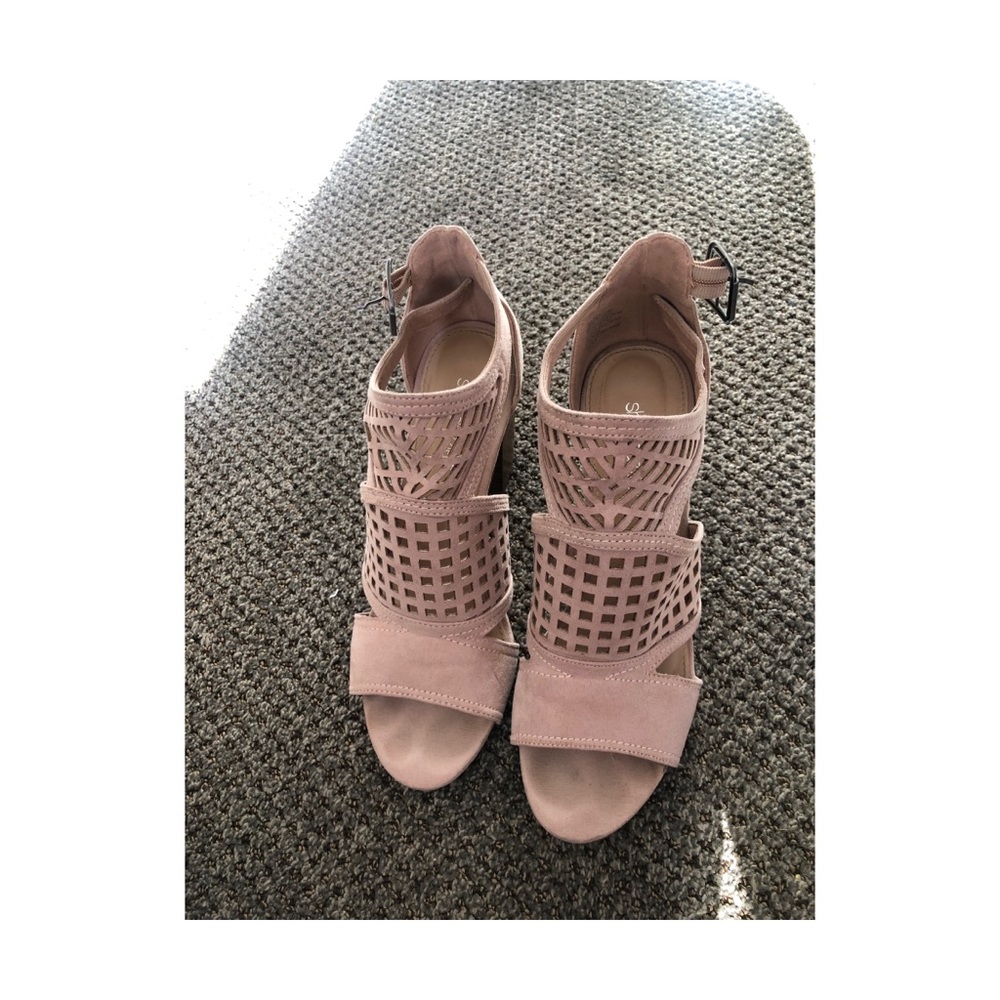 Light pink cage heels
